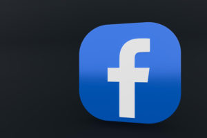 קידום לייקים בפייסבוק יכול גם הוא להתבצע בשתי הצורות. פעם אחת אתם יכולים לפרסם תכנים נהדרים, שיוצרים לייקים ושיתופים שבתורם יוצרים לייקים נוספים ופעם שנייה